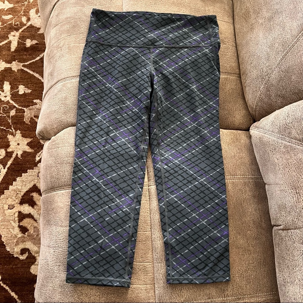 Athleta Women’s Capri Athletic/Workout Pants